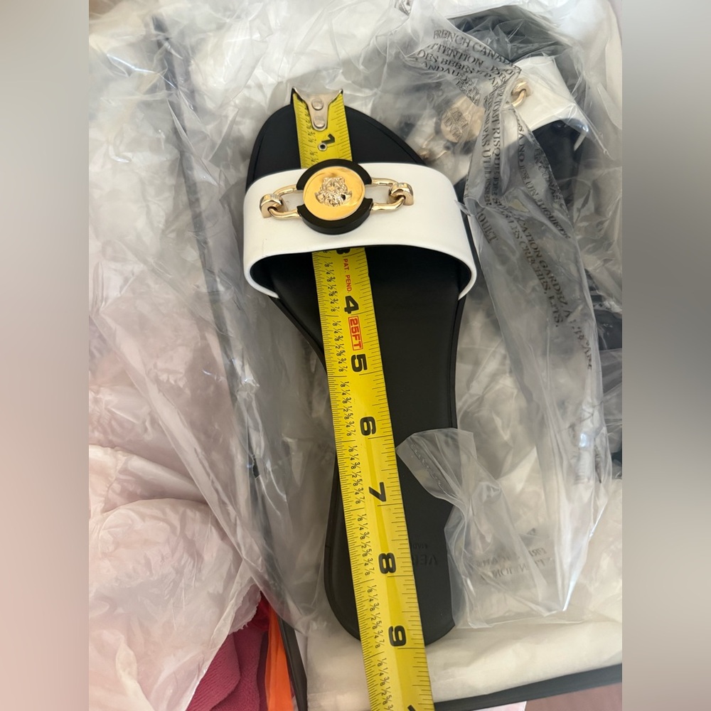 Authentic Versace sandals - Picture 6 of 6